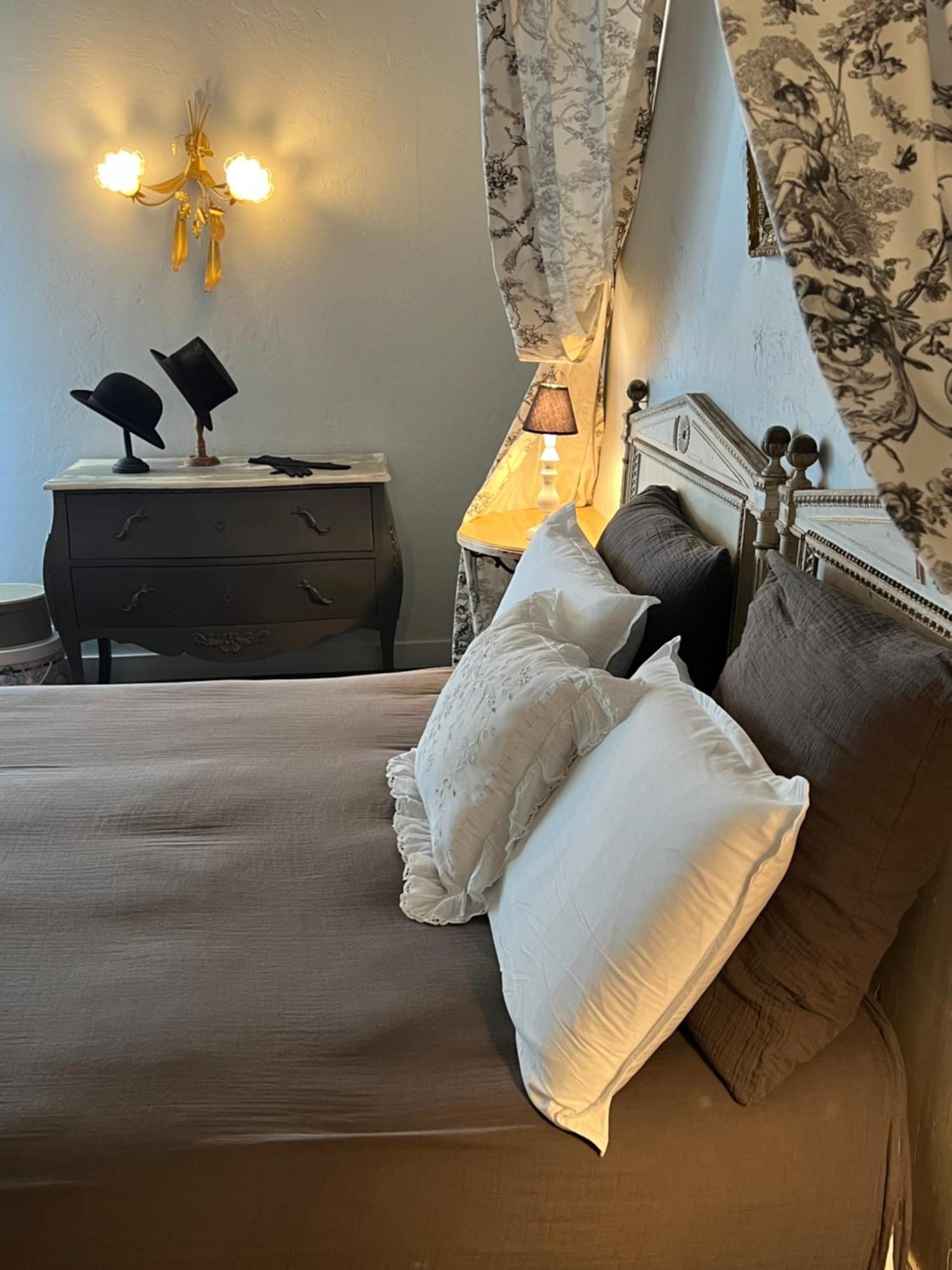 Chambre D'Hotes Madame Branges  Стая снимка